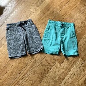 Boys Lot of 2 Shorts